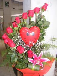 CORAZON Y ROSAS