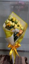 Ramo yellow roses