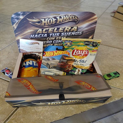 Caja Hot WHEELS